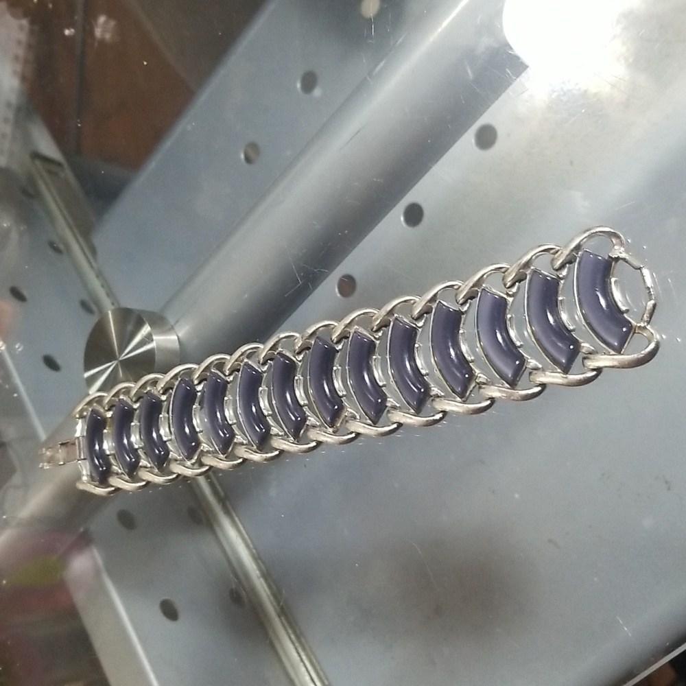 Vintage Coro signed bracelet